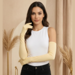 Nancy Full Hand Glow